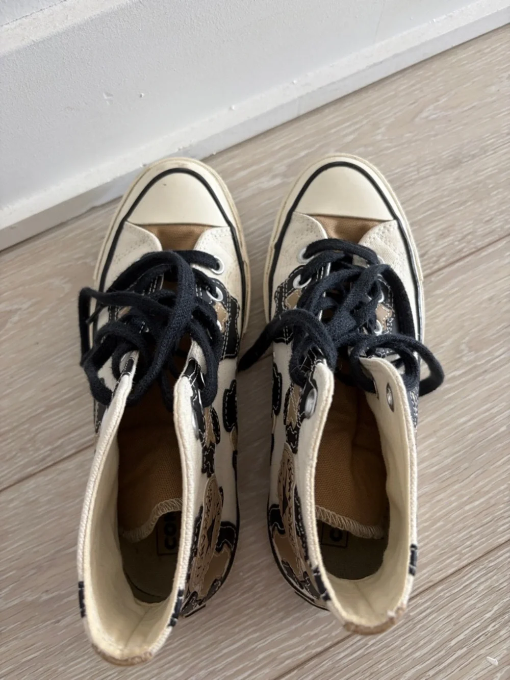 Converse Chuck 70 High Top Hacked Archive Unisex sneakers Size 4.5 M/6.5 W - Picture 3 of 3
